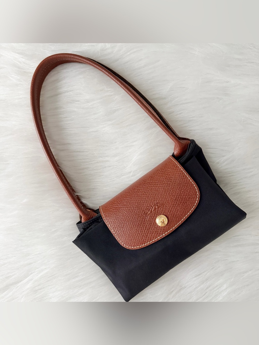 LongChamp Medium Le Pliage Shoulder Bag